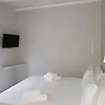 Yalos Luxury