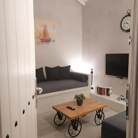 Yalos Luxury Agioi Saranta