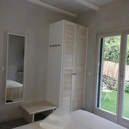 Yalos Luxury Villa