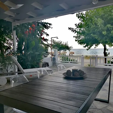 Yalos Luxury Villa *